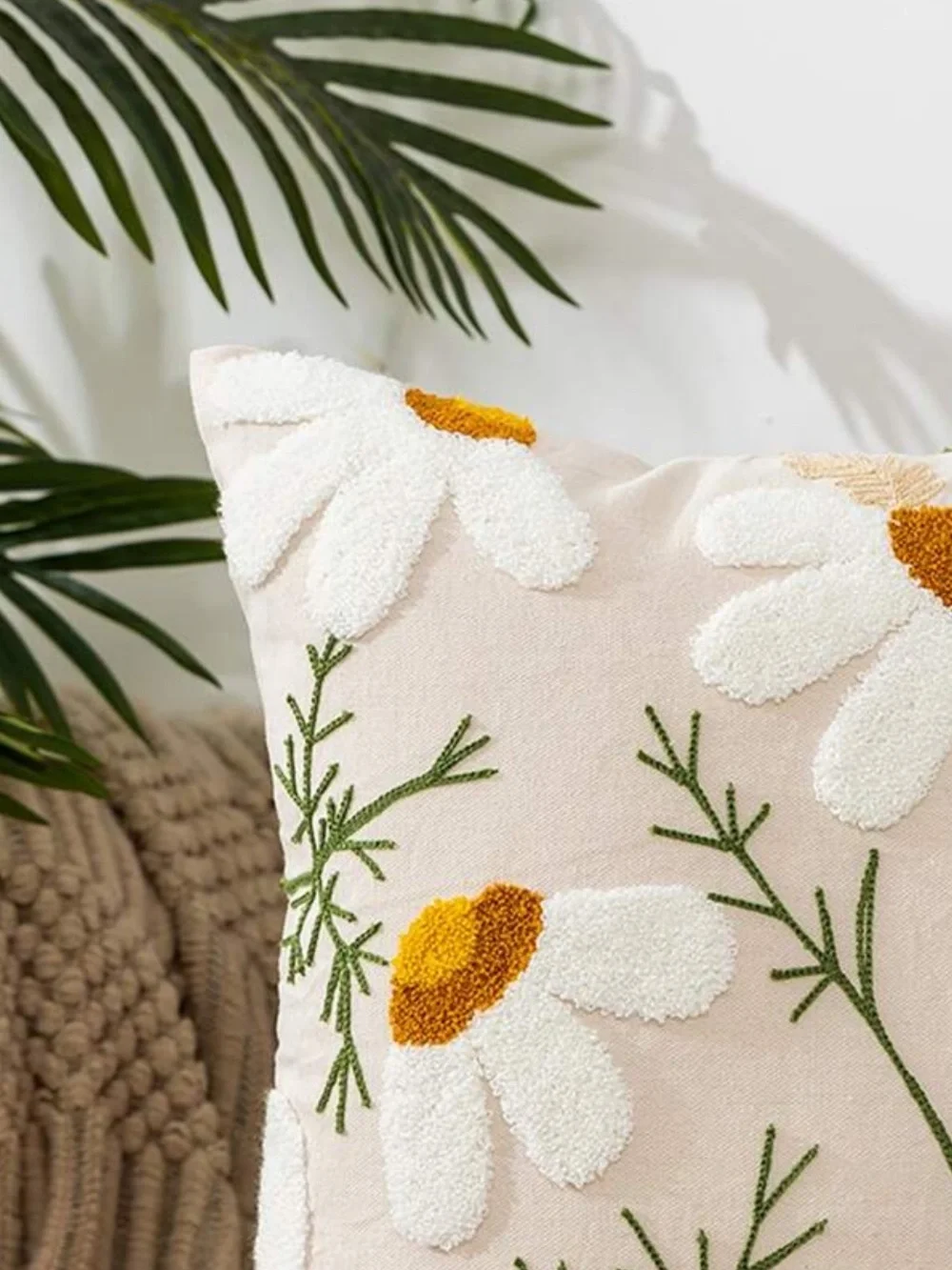 Embroidered Daisy Throw Pillow Set - Cream and Yellow